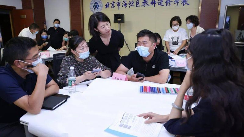 瑜伽教练培训，周末班如何选择？**